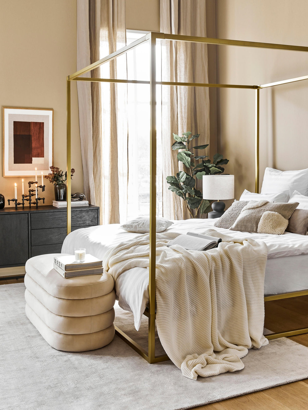 Belquira Metal Four-Poster Bed