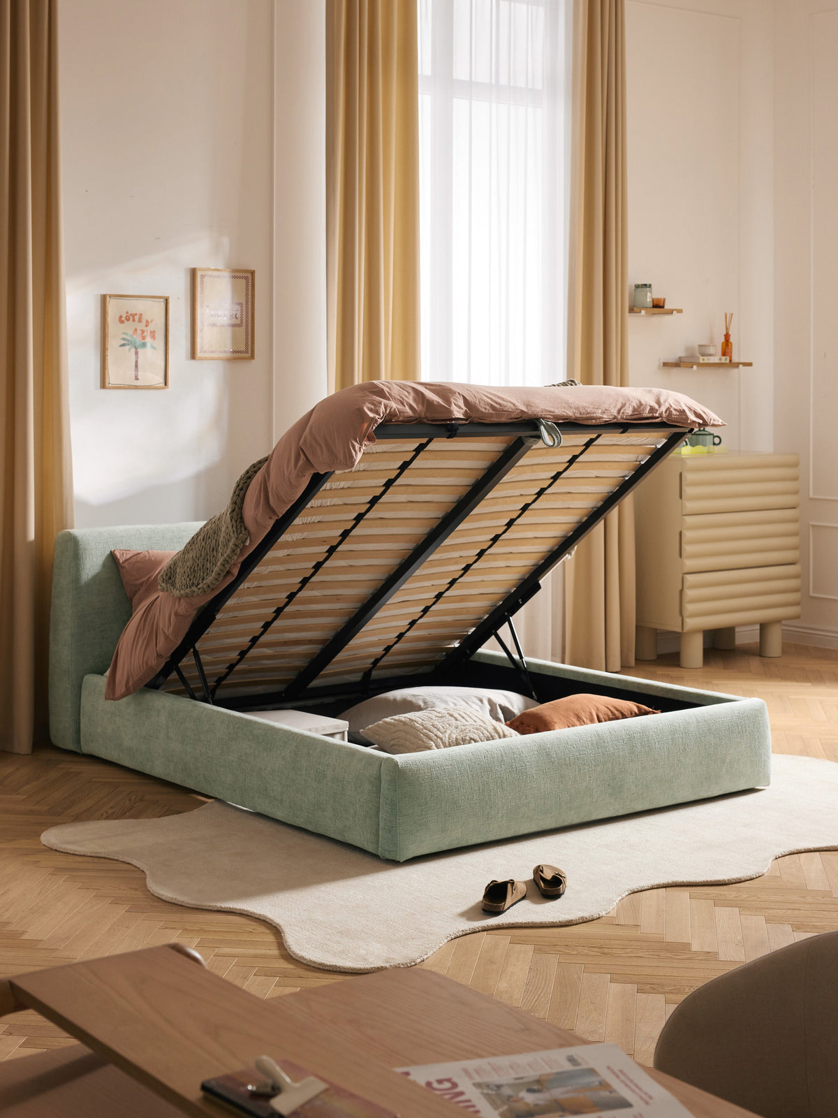 Cloveran Upholstered Bed with Storage