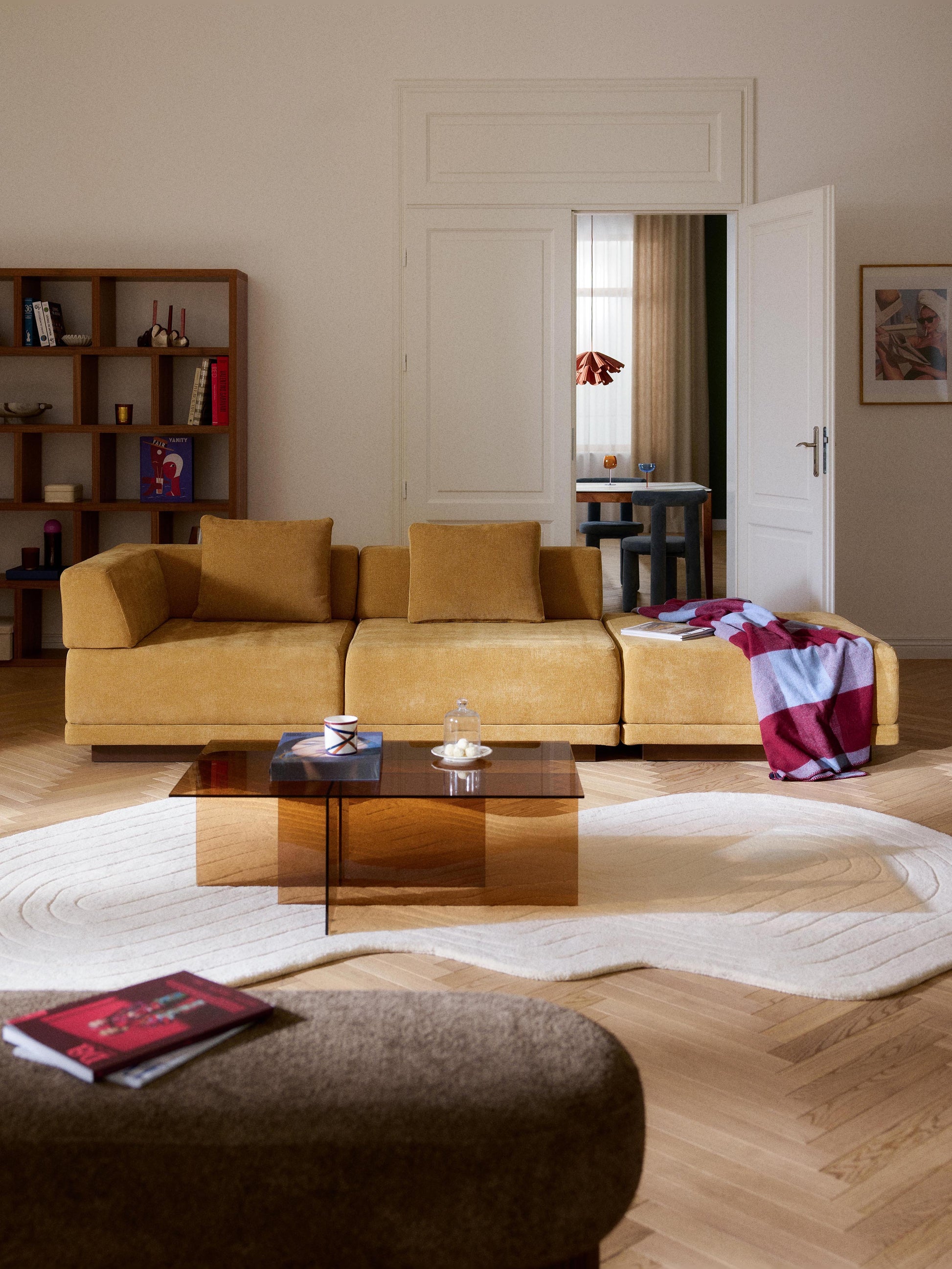 Colrenta Modular Sofa (4-Seater) with Ottoman