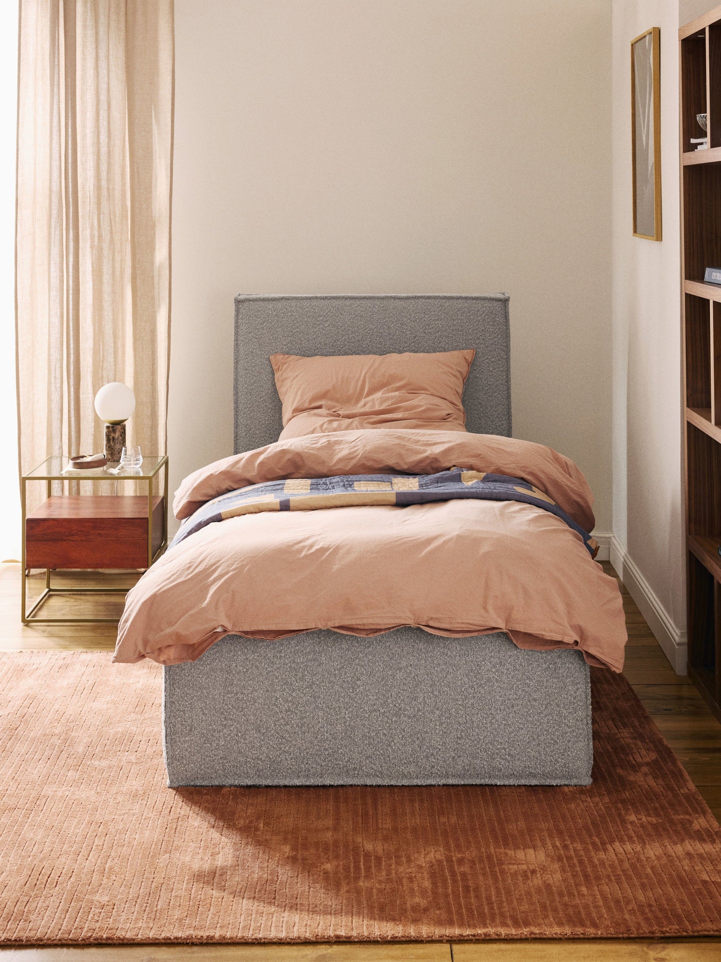 Dreponte Single Bed in Bouclé