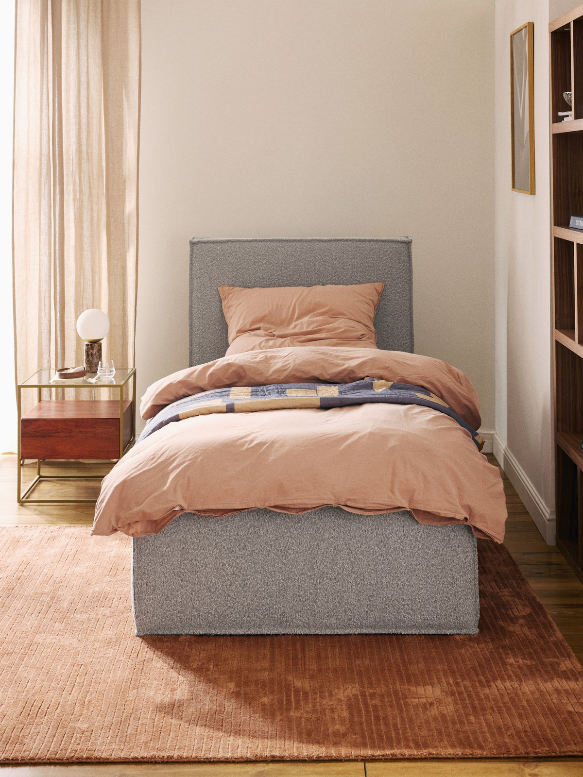 Dreponte Single Bed in Bouclé