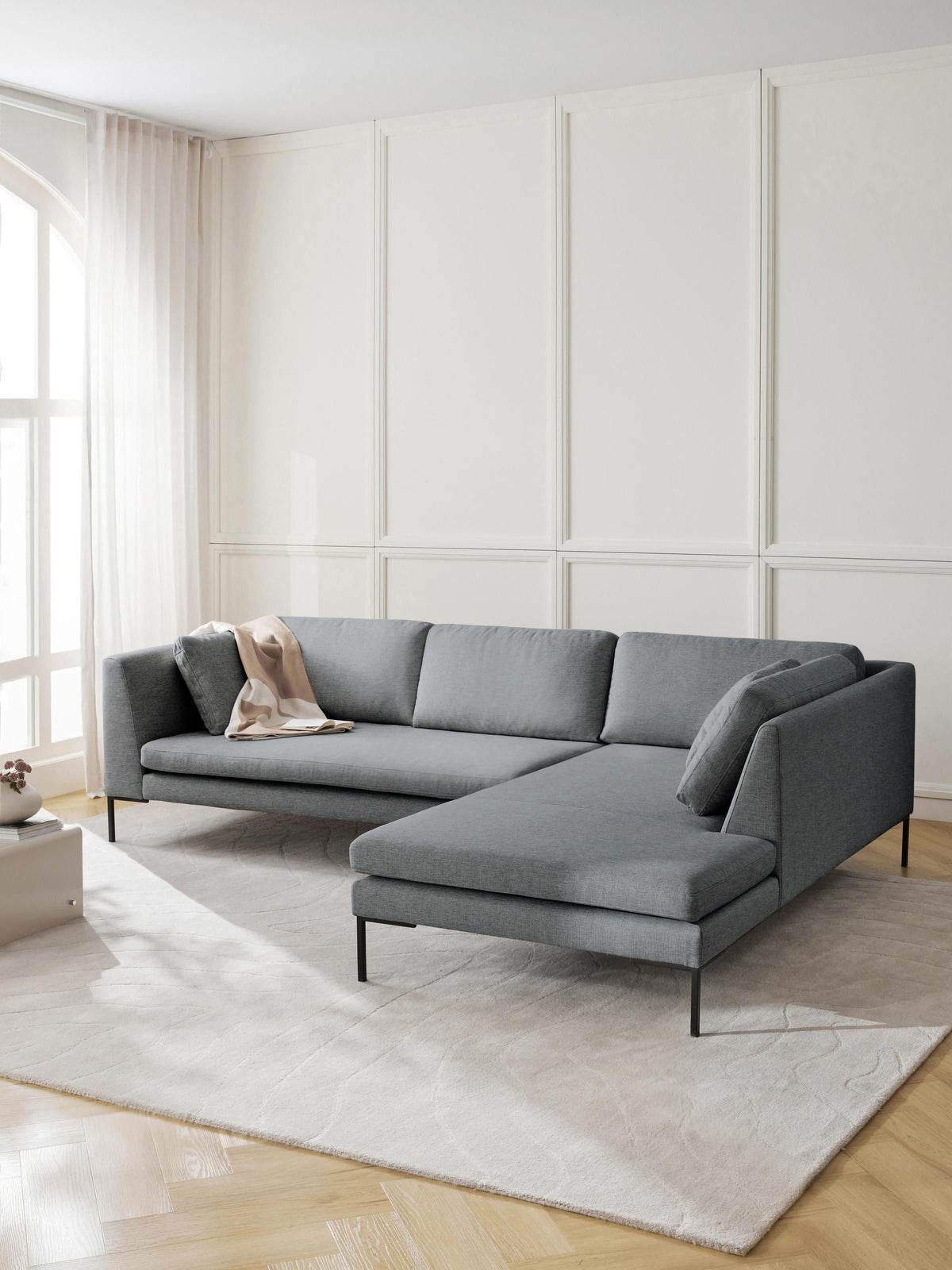 Emmestra Corner Sofa with Metal Legs