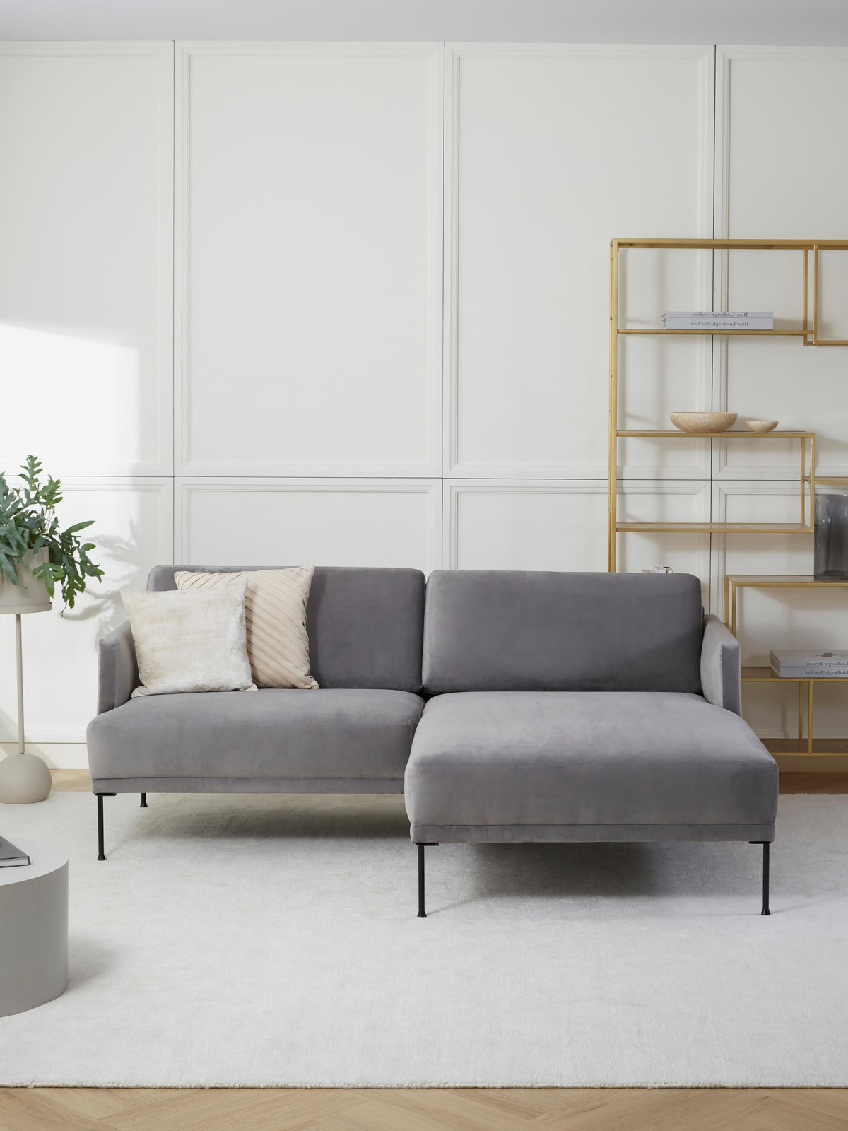 Fluvarsi Small Corner Sofa in Velvet