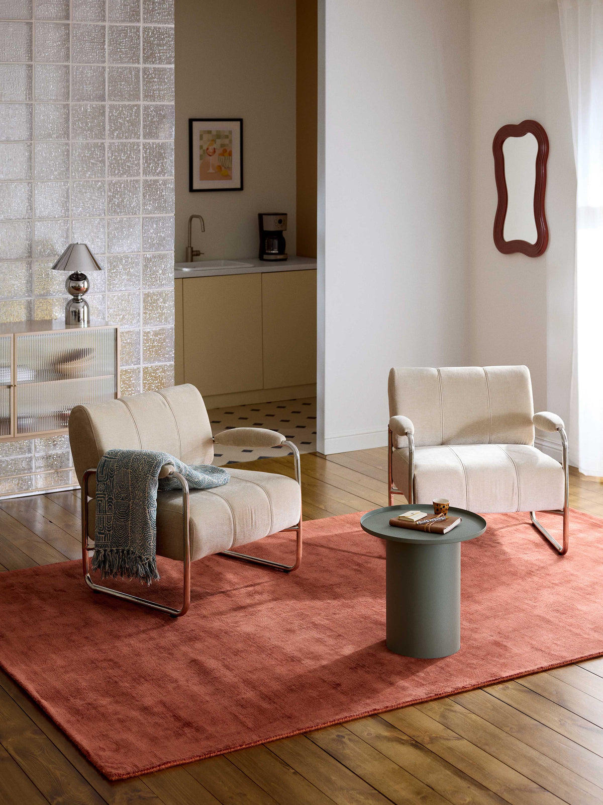 Janoveta Viscose Rug, Hand-Woven