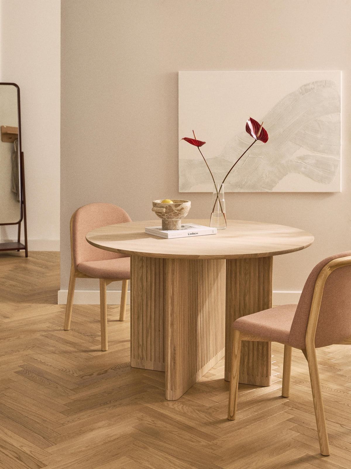 Jolmera Round Oak Dining Table, Ø 120 cm
