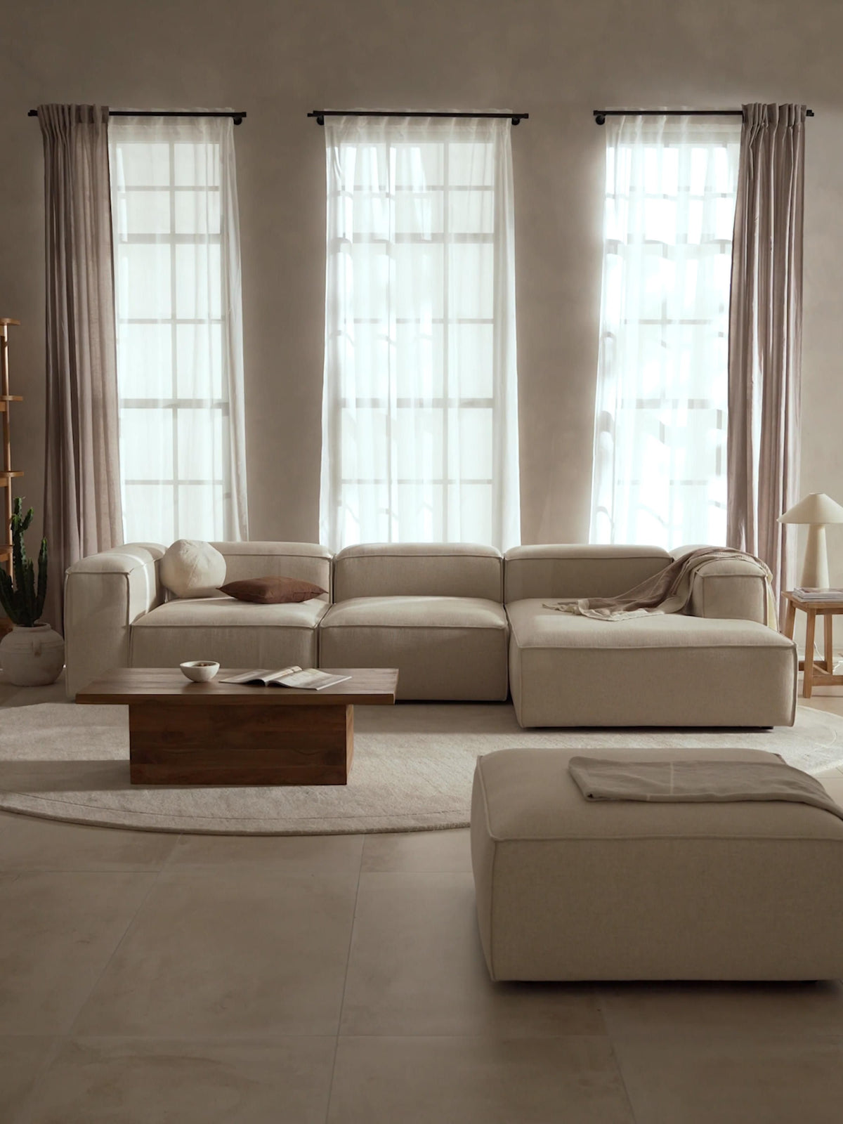 Lenvarro Modular Corner Sofa (4-Seater) in Linen Blend