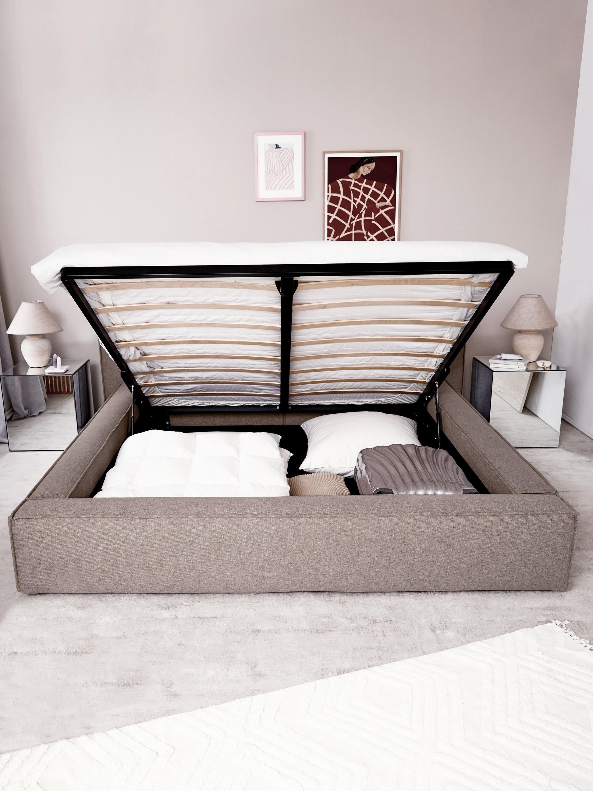 Lenvarro Storage Bed, Upholstered