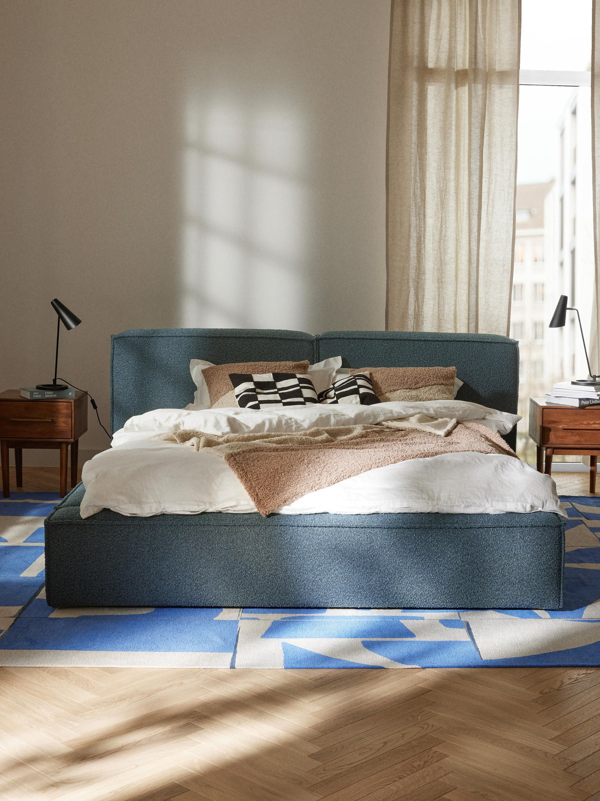 Lenvarro Upholstered Bouclé Bed