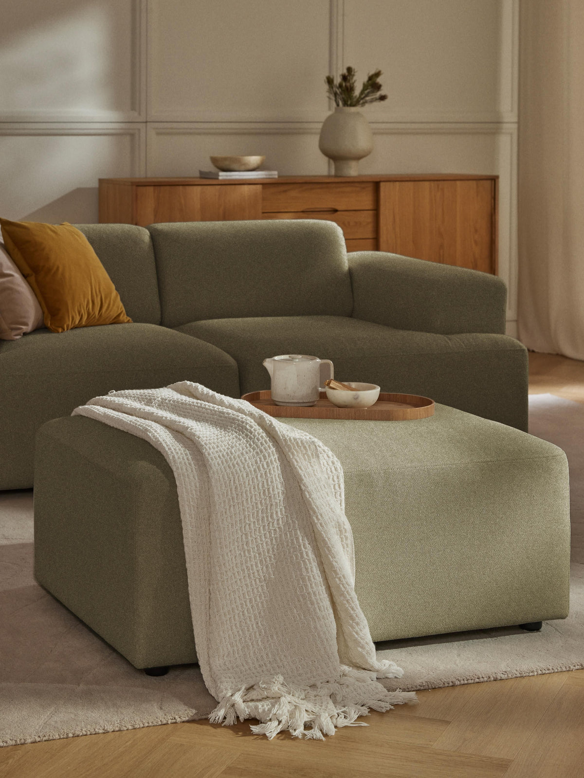 Melzara Stool, W 99 x D 72 cm