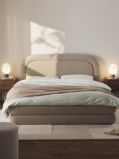 Soltavia Bed, Upholstered