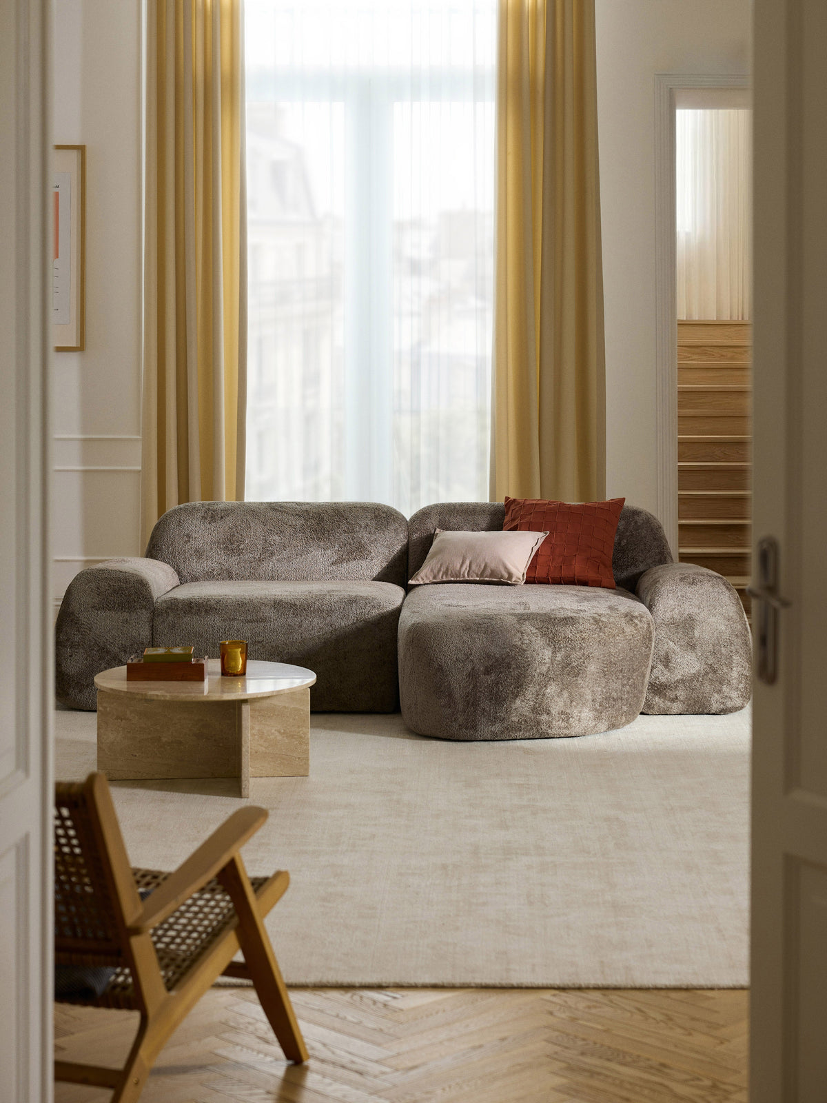Wolmestra Chaise in Teddy Bouclé